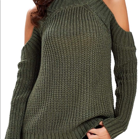 Beautiful women cold shoulder knit slim sweater - Picture 3 of 4